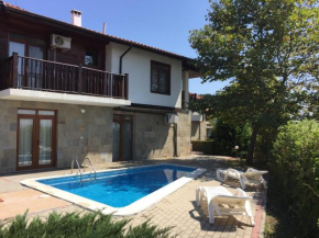 HillTop Villa